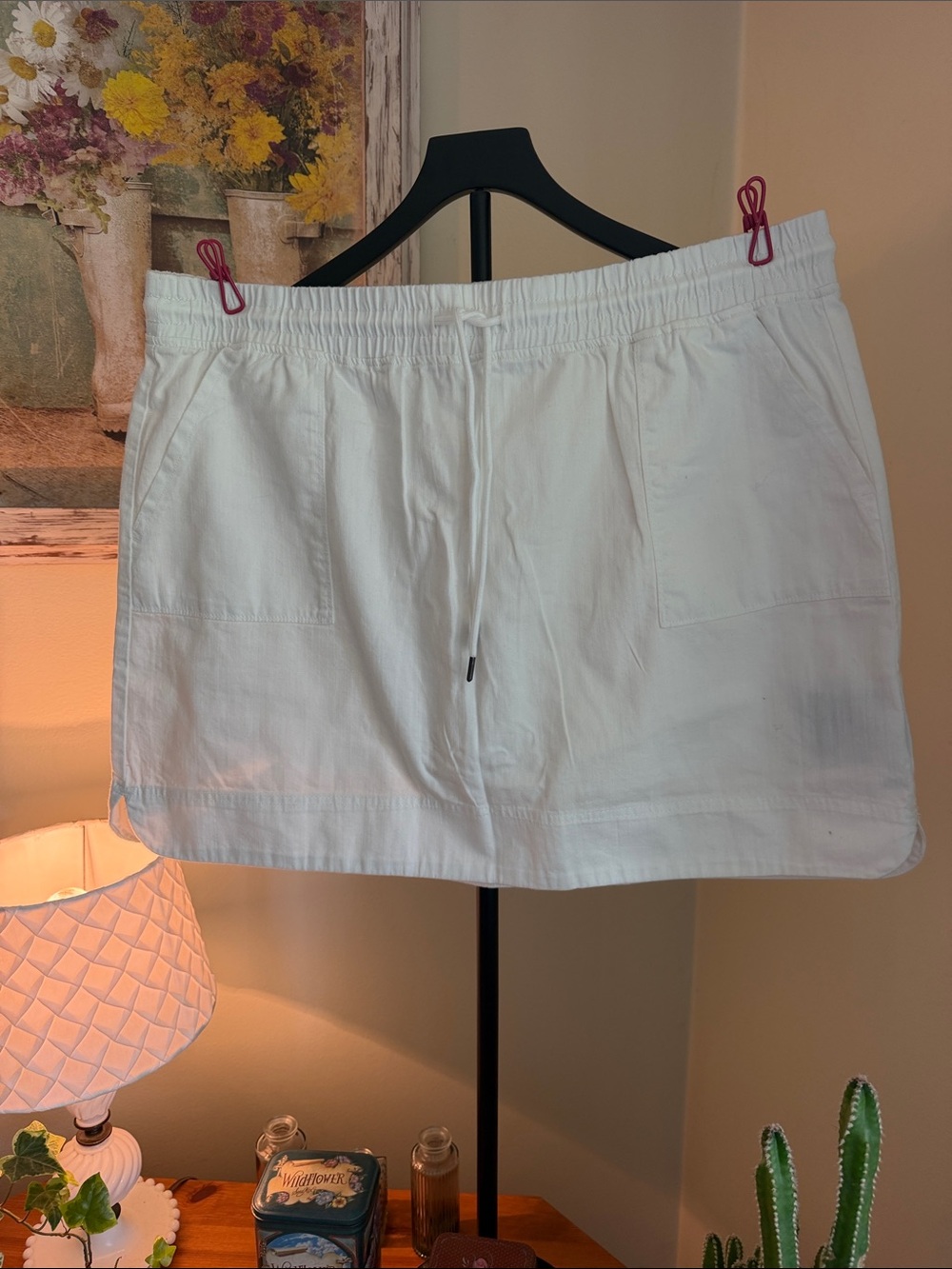 Women's White Drawstring Skort with Front Pockets